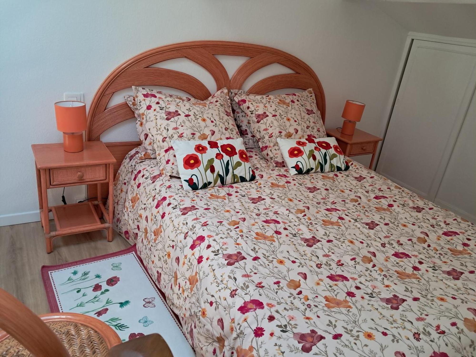 Les Coquelicots. Apartment